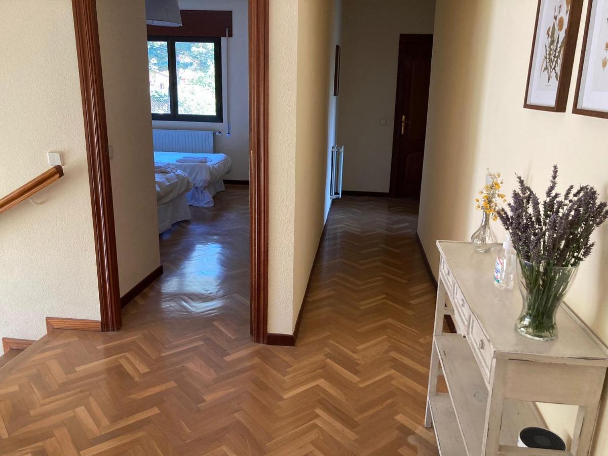 Los Cedros, Gran Chalet Con Piscina Y Apartamento En Navacerrada Extérieur photo