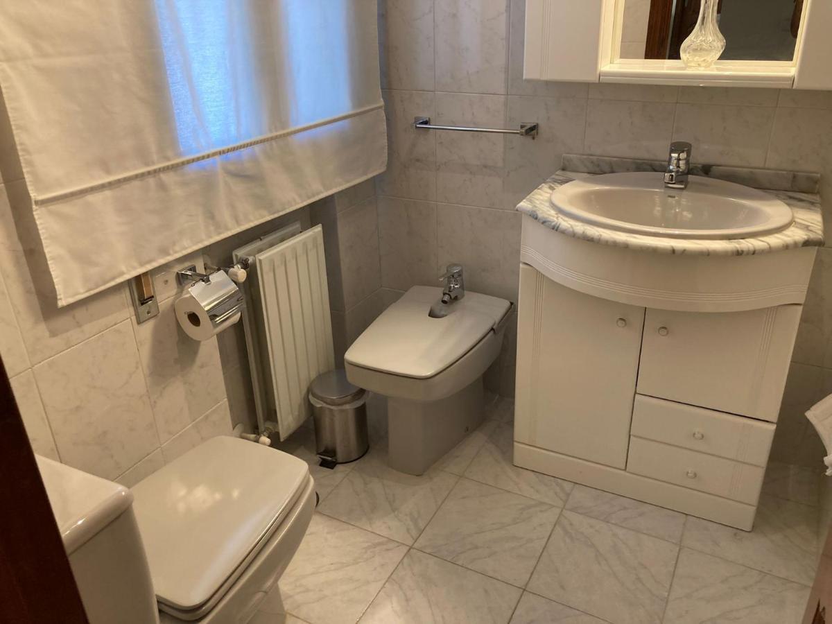 Los Cedros, Gran Chalet Con Piscina Y Apartamento En Navacerrada Extérieur photo