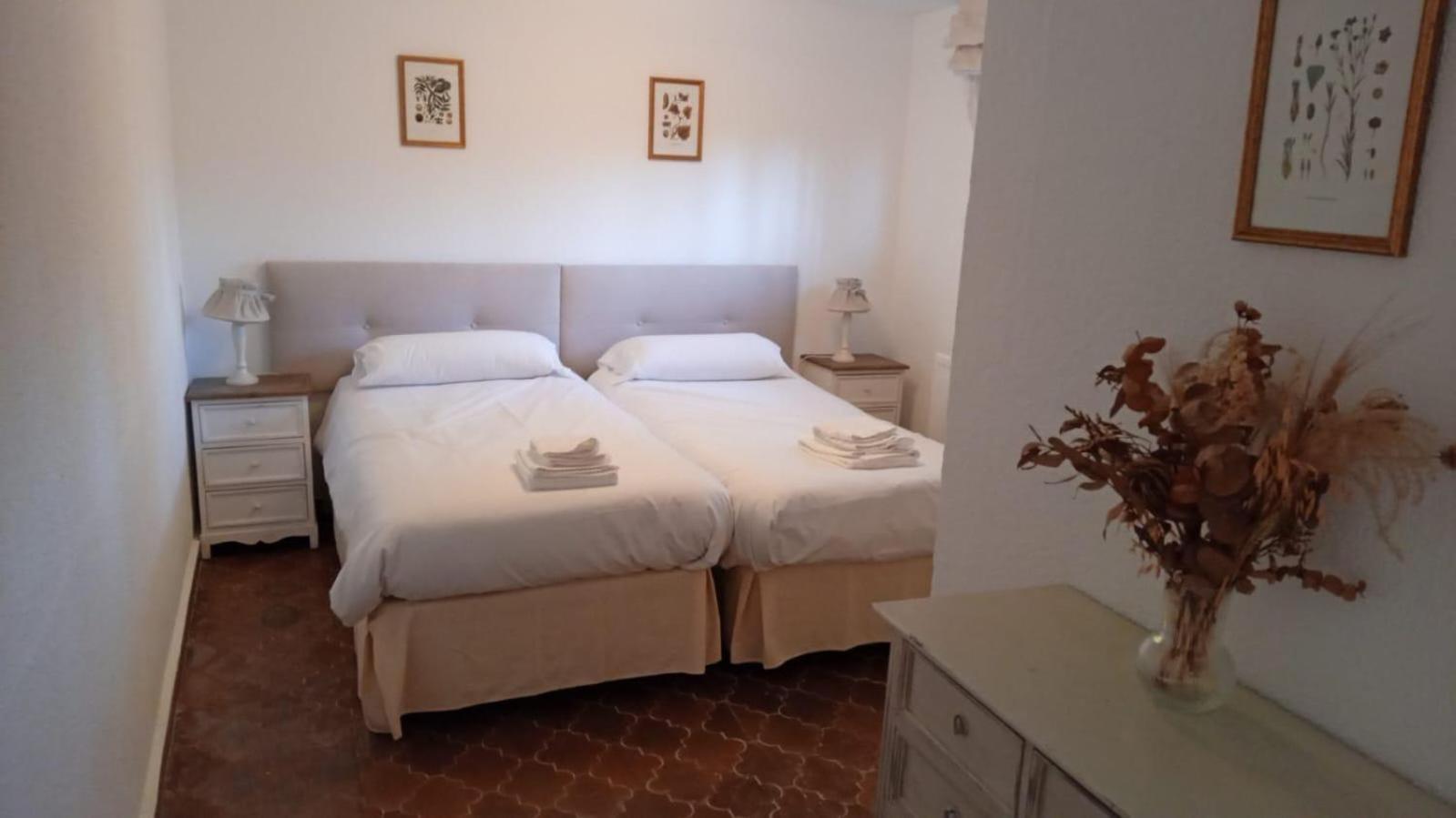 Los Cedros, Gran Chalet Con Piscina Y Apartamento En Navacerrada Extérieur photo