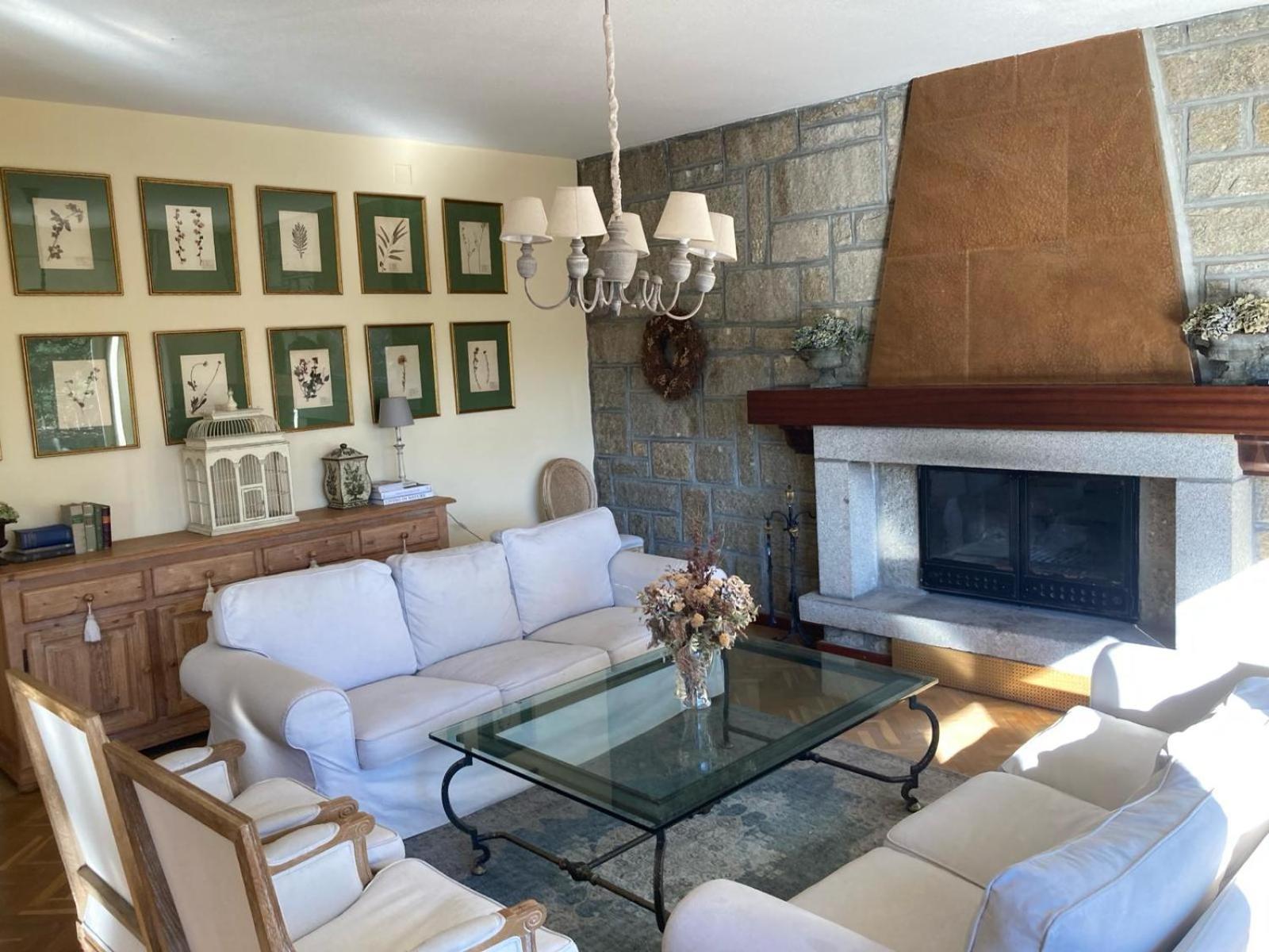 Los Cedros, Gran Chalet Con Piscina Y Apartamento En Navacerrada Extérieur photo